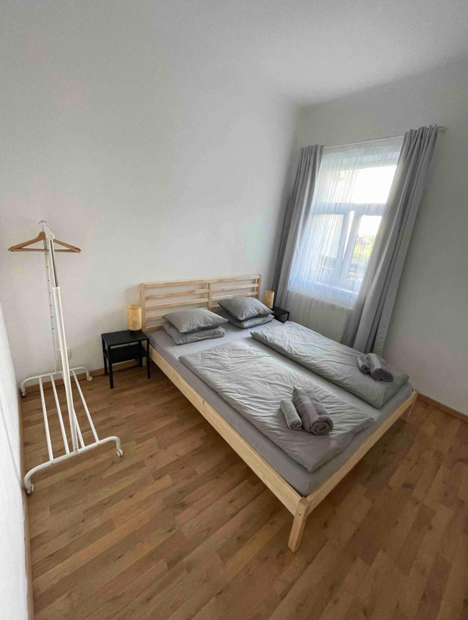 Prijetno Stanovanje V Modernem Slogu Apartment